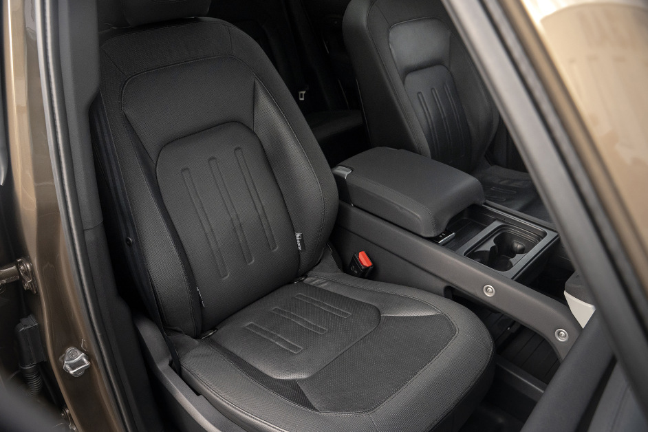 Аренда Land Rover Defender в Сочи