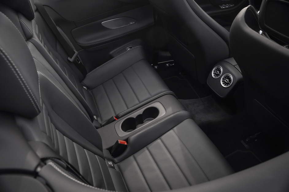 Аренда Mercedes E450 Cabrio в Сочи