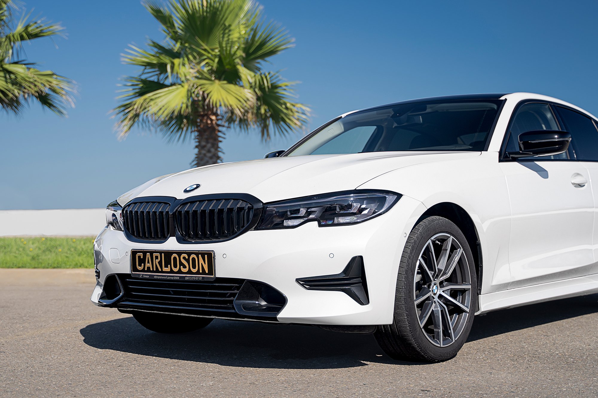 BMW 320i