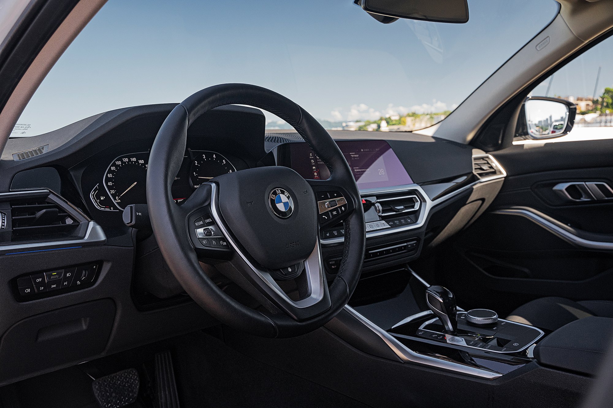 BMW 320i