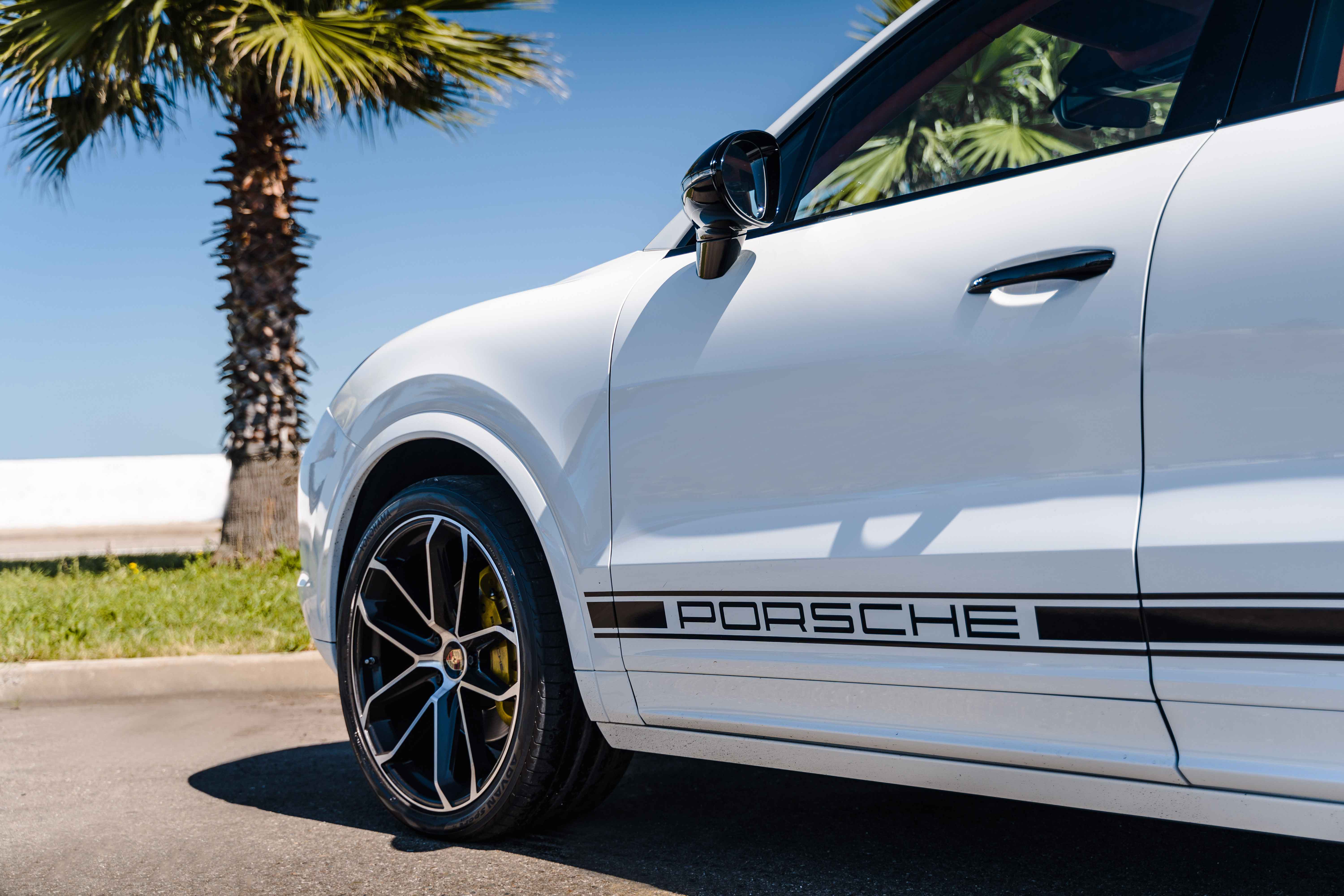 Porsche Cayenne Coupe